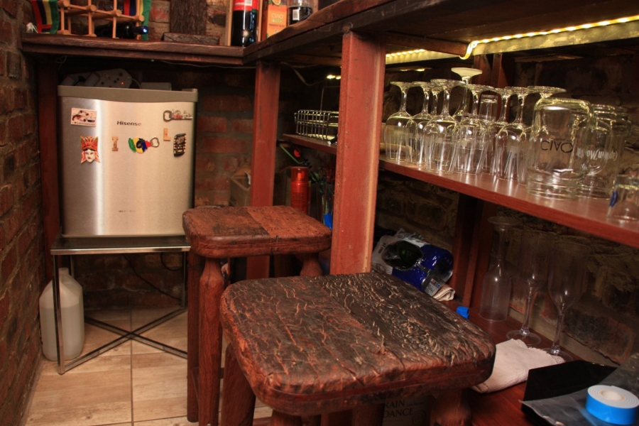 5 Bedroom Property for Sale in Langenhovenpark Free State